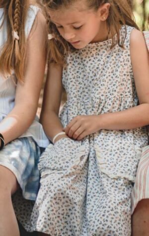 Vestido floreado sin mangas