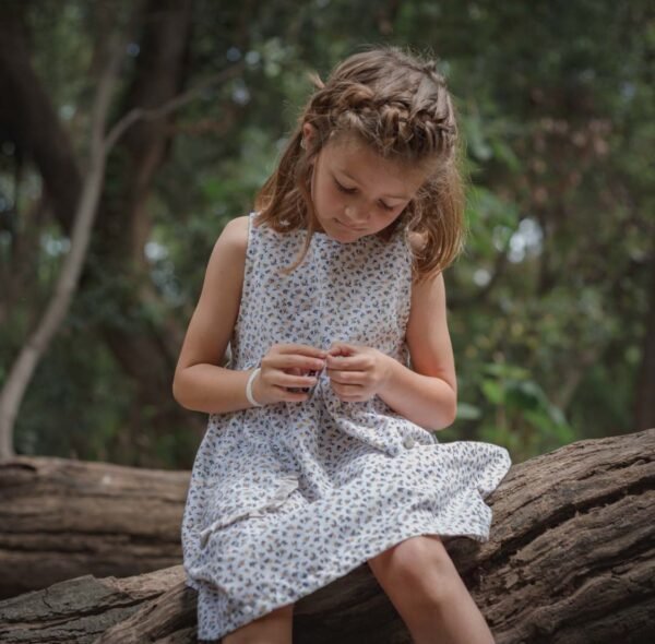 Vestido floreado sin mangas