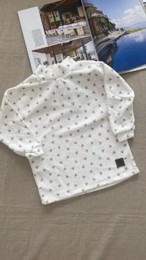 polera plush estampada