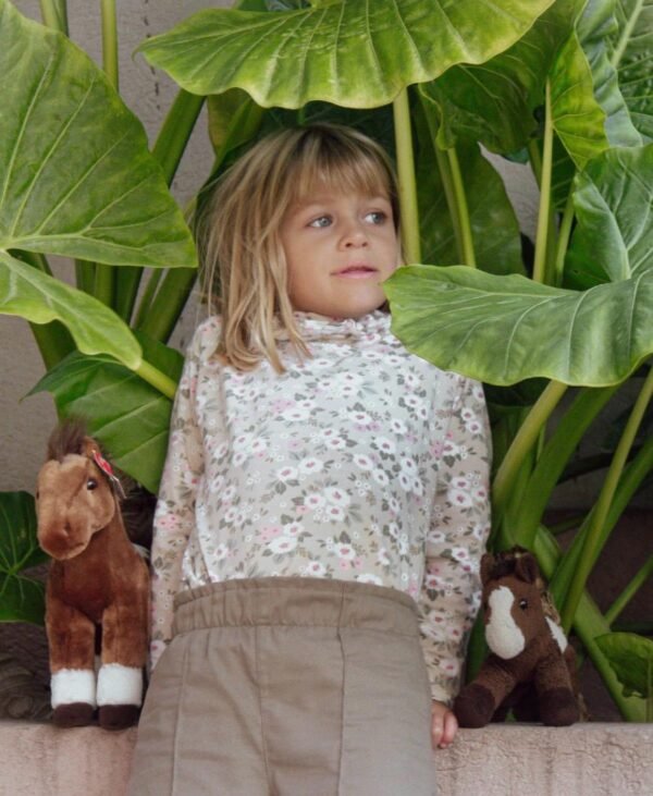 polera Larisa estampada beige